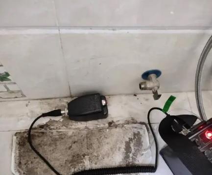 新绛屋顶漏水维修公司分享下卫生间漏水的危害及解决方法